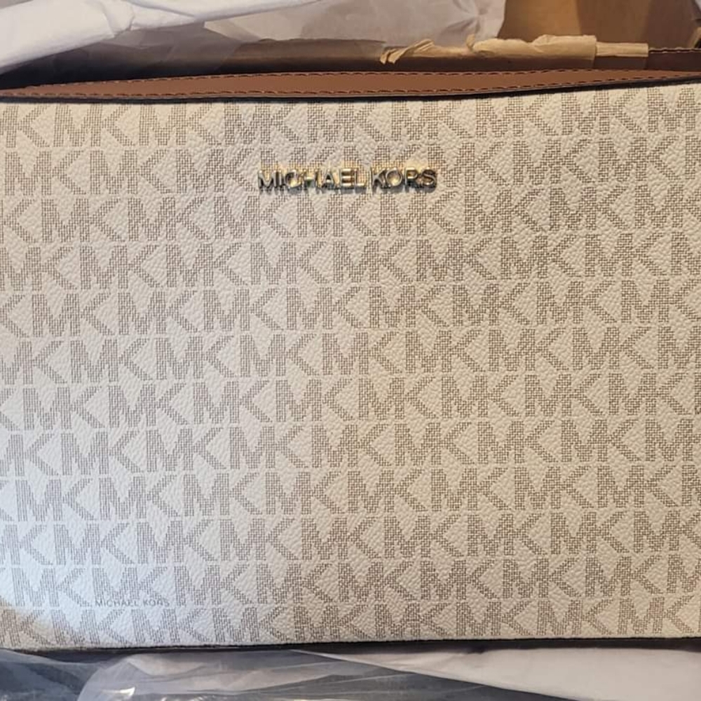 Authentic Michael Kors purse